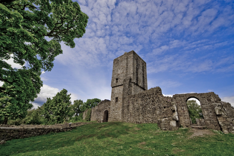 Mugdock Castle by Ryan Woolies