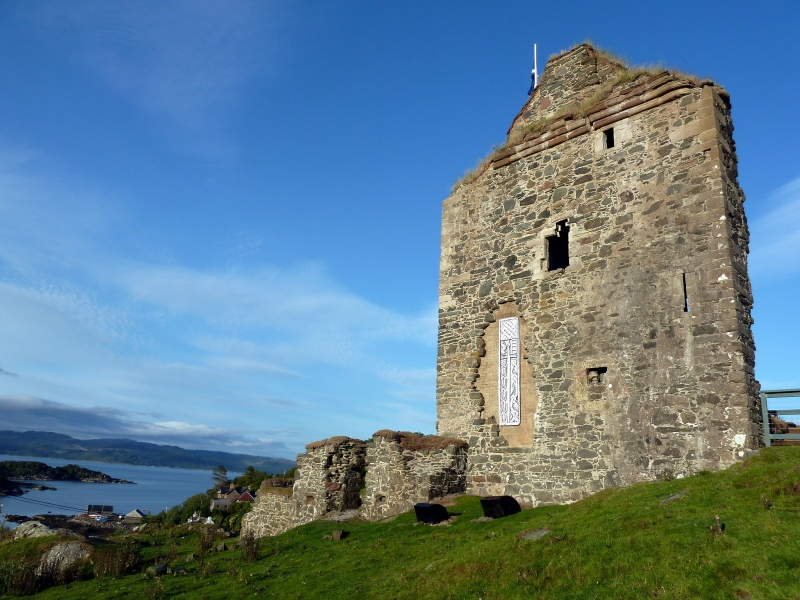 Tarbert Castle by Nigel Brown