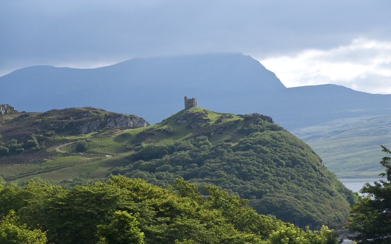 Castle Varrich by Paul Hermans