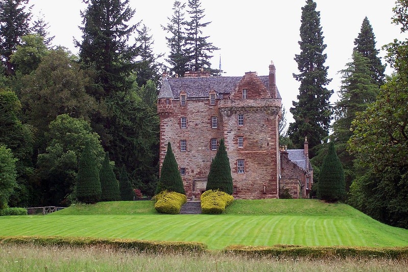 Castle Leod by Colin Hepburn