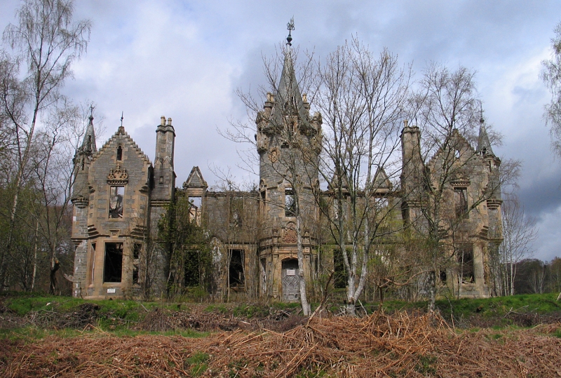 Ruins of Dunalastair House by Trevor Littlewood