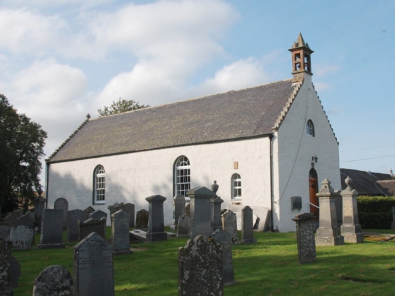 Clatt Auld Kirk by Bill Harrison