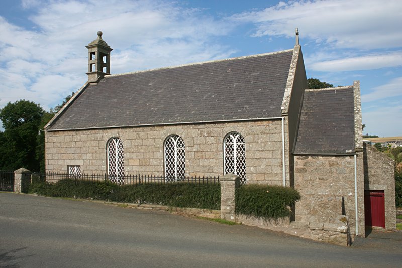 Tyrie Parish Kirk by Anne Burgess