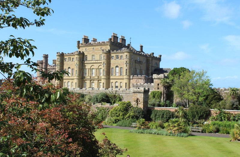 Culzean Castle by Billy McCrorie