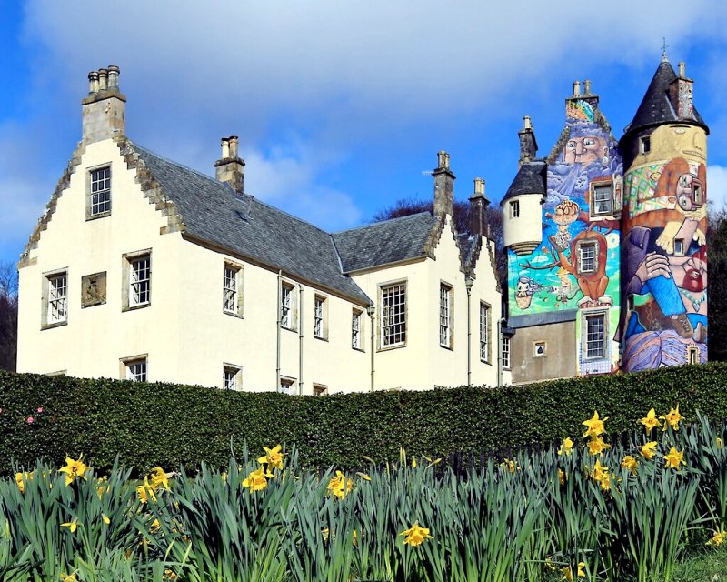 Kelburn Castle, Largs by Raibeart MacAoidh