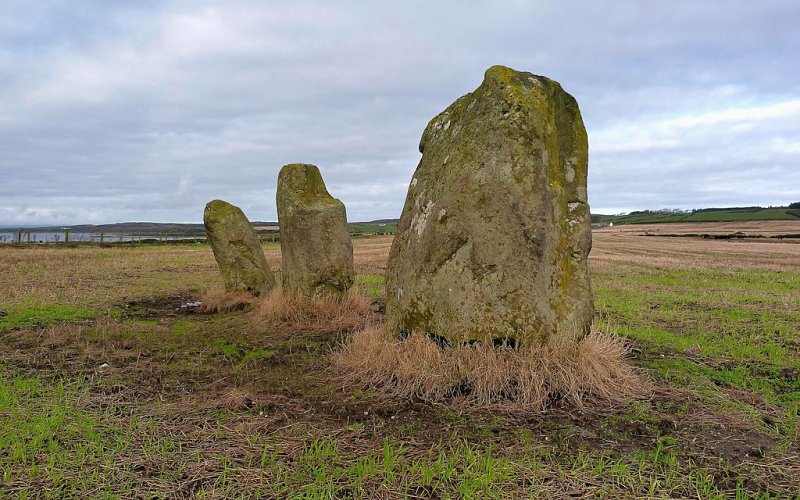 Largizean Standing Stones by Raibeart MacAoidh