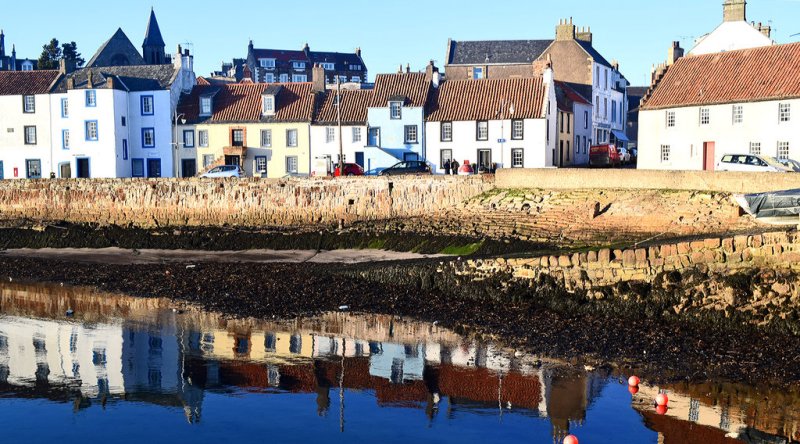 Mid-Shore, St Monans by Jerzy Morkis