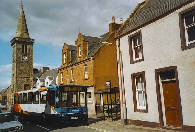 Strathmiglo High Street by Colin Smith