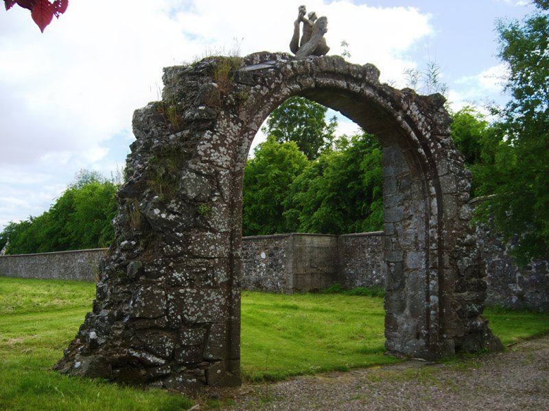 Remnant of Dun Castle, by James Nicoll