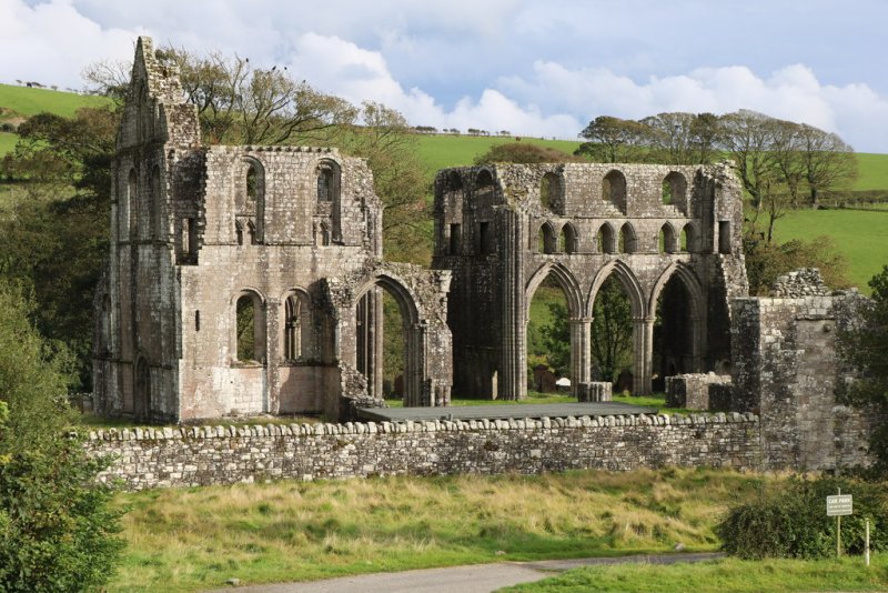 Dundrennan Abbey by Billy McCrorie