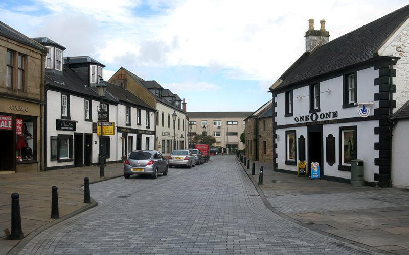 Montgomery Street, East Kilbride by G Laird