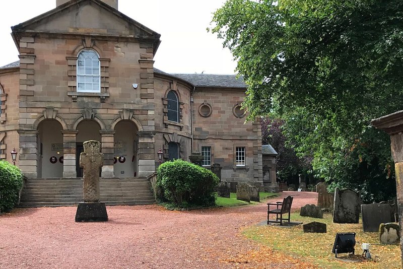 Old Parish Church, Hamilton by Cadzowred