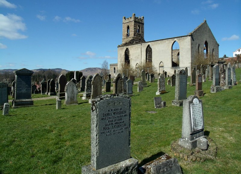 Former church at Bankfoot by Euan Nelson