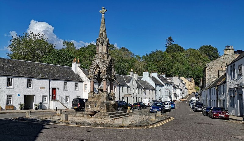 Dunkeld by Gunther Tschuch