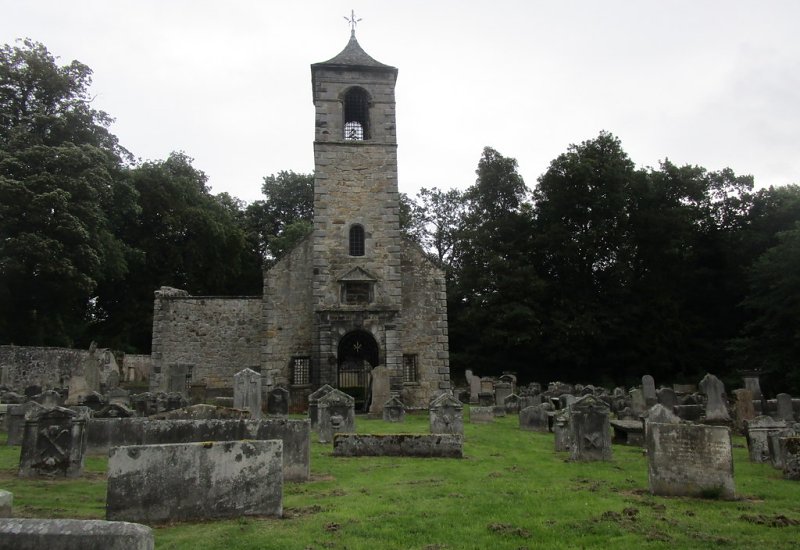 Tulliallan Old Parish Church by Jonathan Thacker