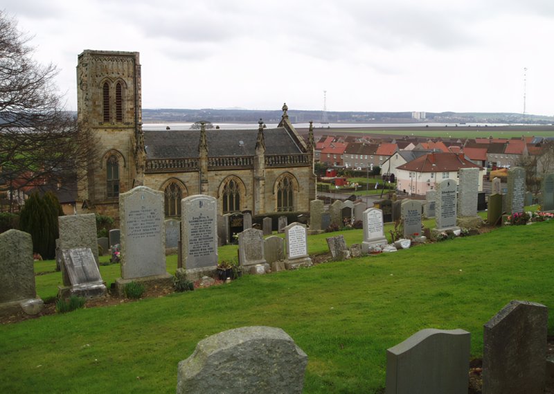 Airth Parish Church by Kevin Rae