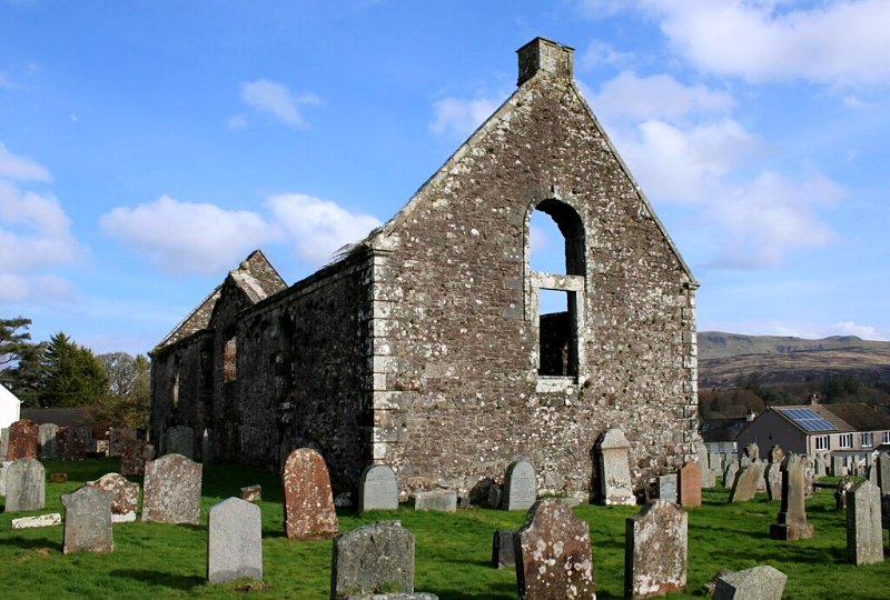 Killearn Old Parish Church by Richard Sutcliffe