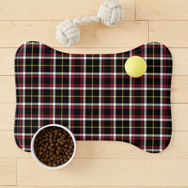 Black tartan pet mat