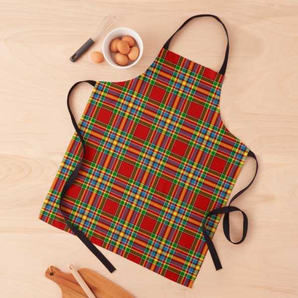 Chattan tartan apron