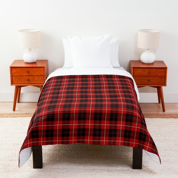 Cunningham tartan comforter