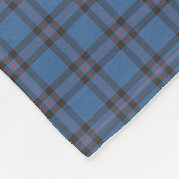 Elliot tartan fleece blanket