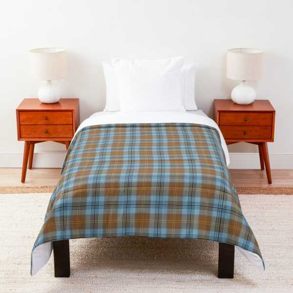 Falkirk District tartan comforter