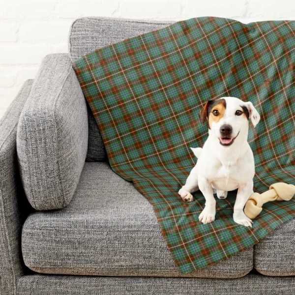 Fraser Hunting tartan pet blanket