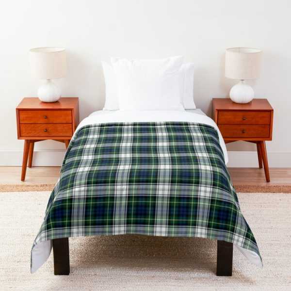 Gordon Dress tartan comforter