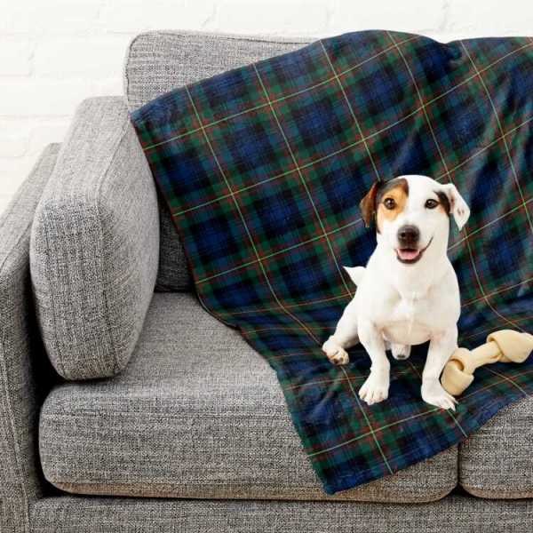 Grant Hunting tartan pet blanket