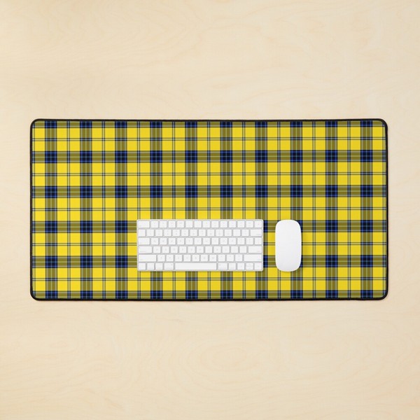 Hughes tartan desk mat