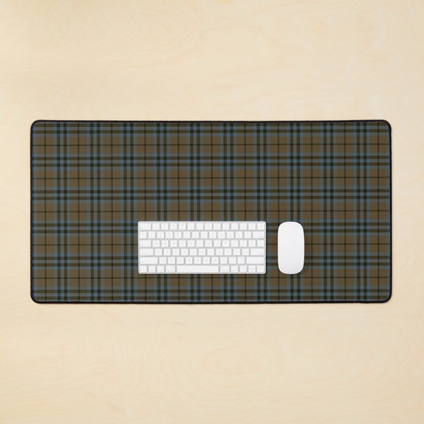 Keith Weathered tartan desk mat