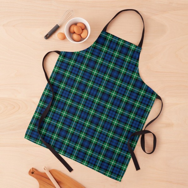 Lamont tartan apron