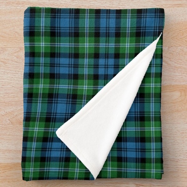 Lyon tartan fleece blanket