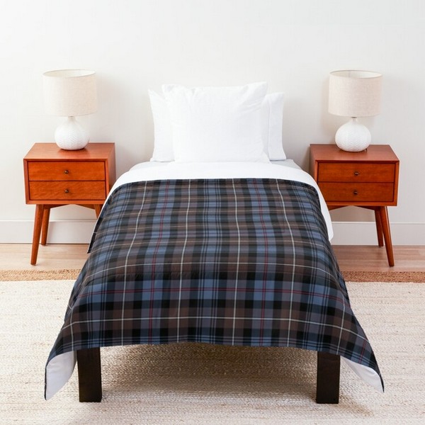 Mackenzie Weathered tartan comforter