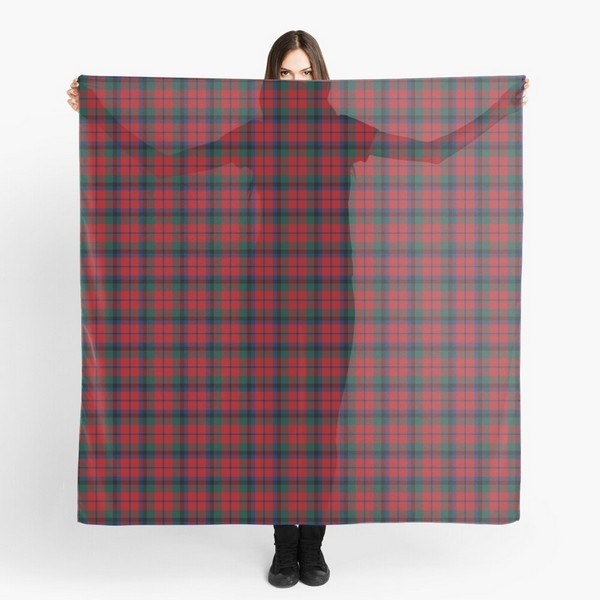 MacNaughton tartan scarf