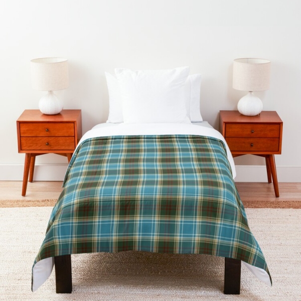 Michigan tartan comforter