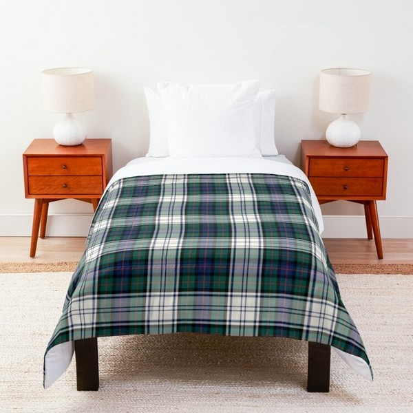 Murray Dress tartan comforter