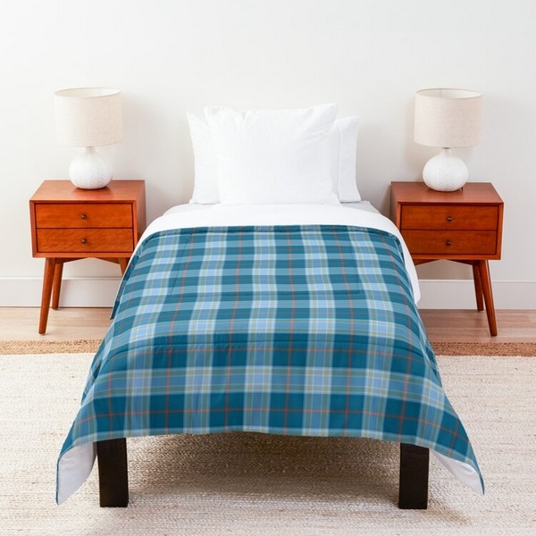 Musselburgh Tartan Comforter