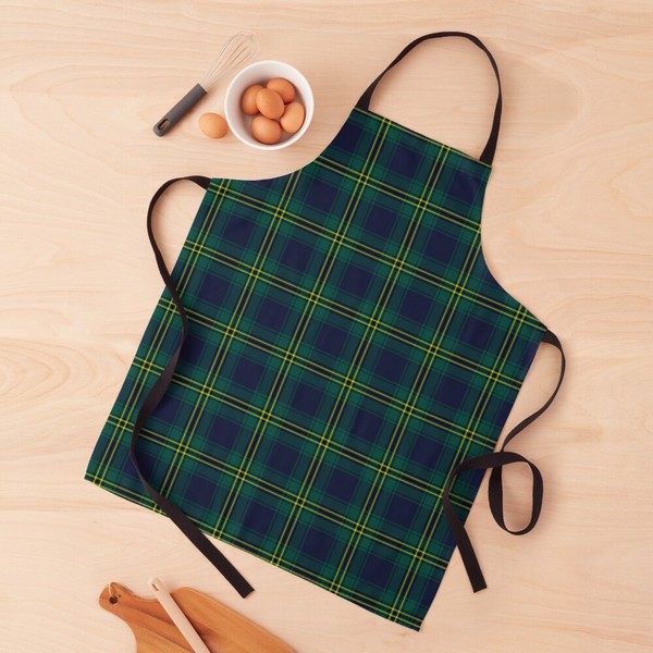 Oliver Hunting tartan apron
