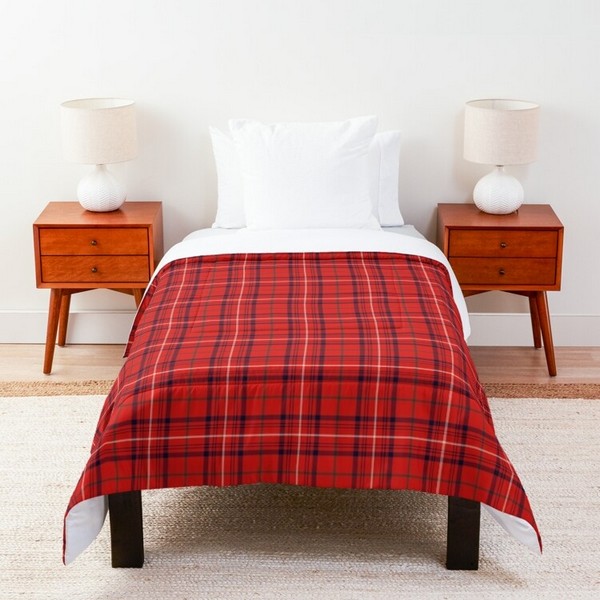 Clan Rose tartan comforter