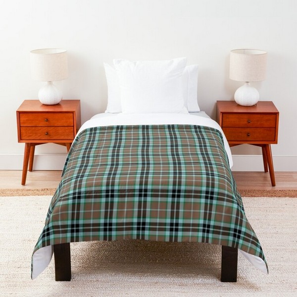 Thompson Hunting tartan comforter