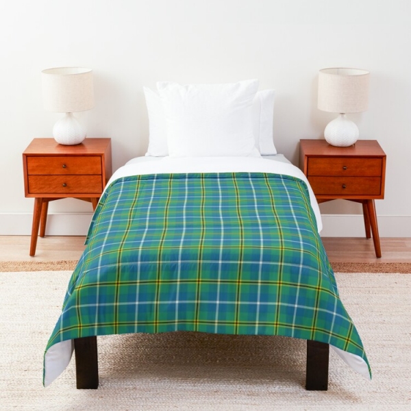 Turnbull Ancient Hunting tartan comforter