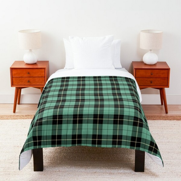 Clan Wallace Ancient Hunting Tartan Comforter