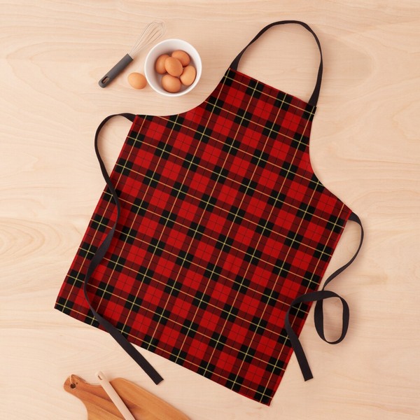 Wallace tartan apron