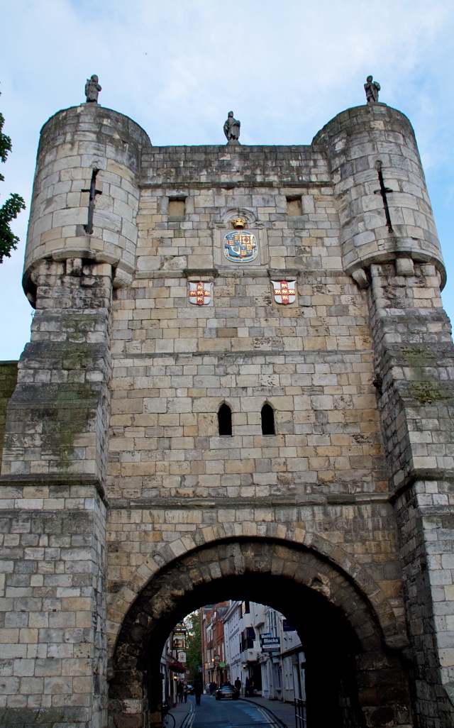 York Gatehouse by Tony Hisgett